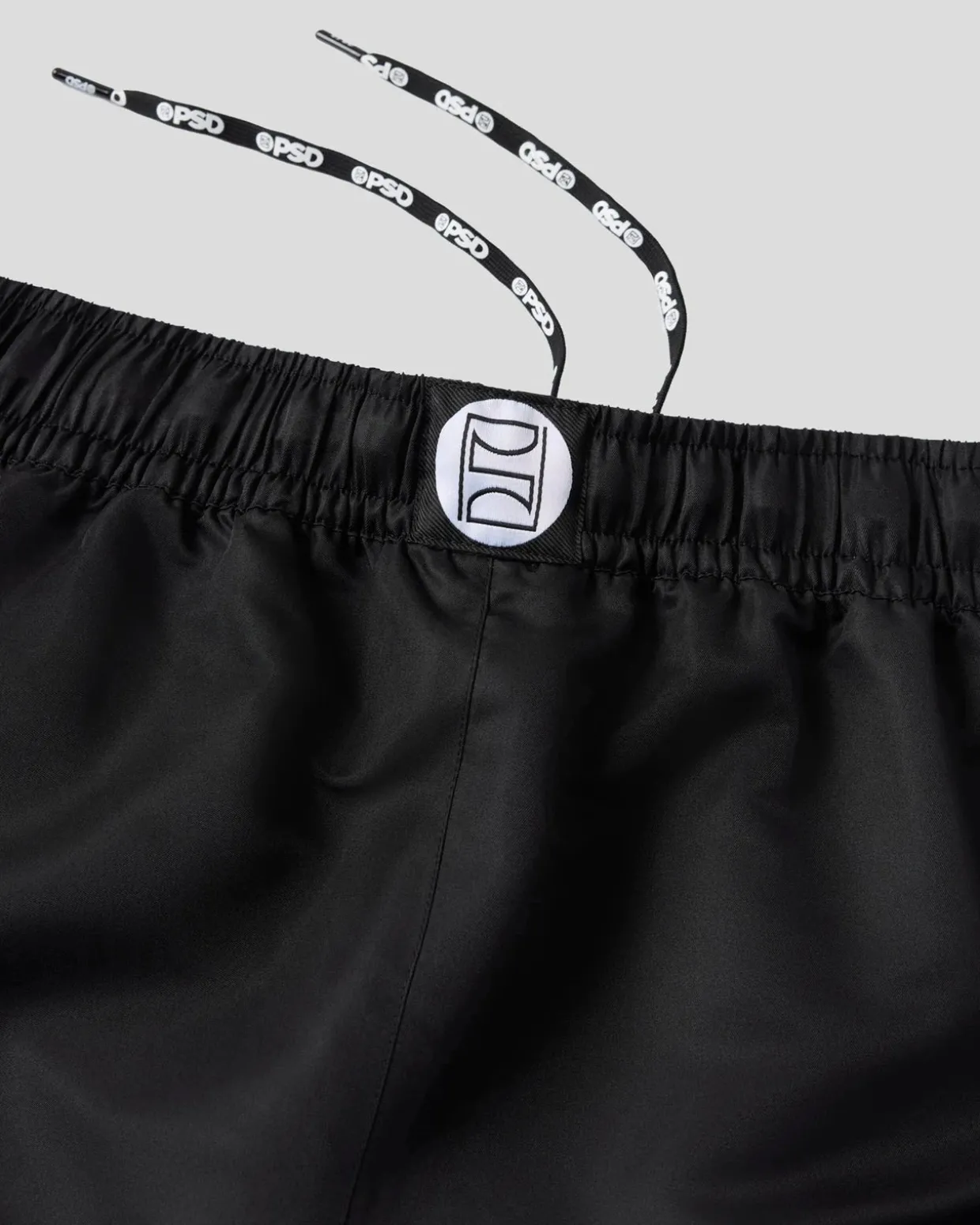 Black Essential Short