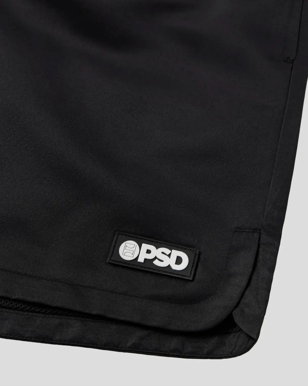 Black Essential Short