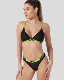 Mesh - Solid Black