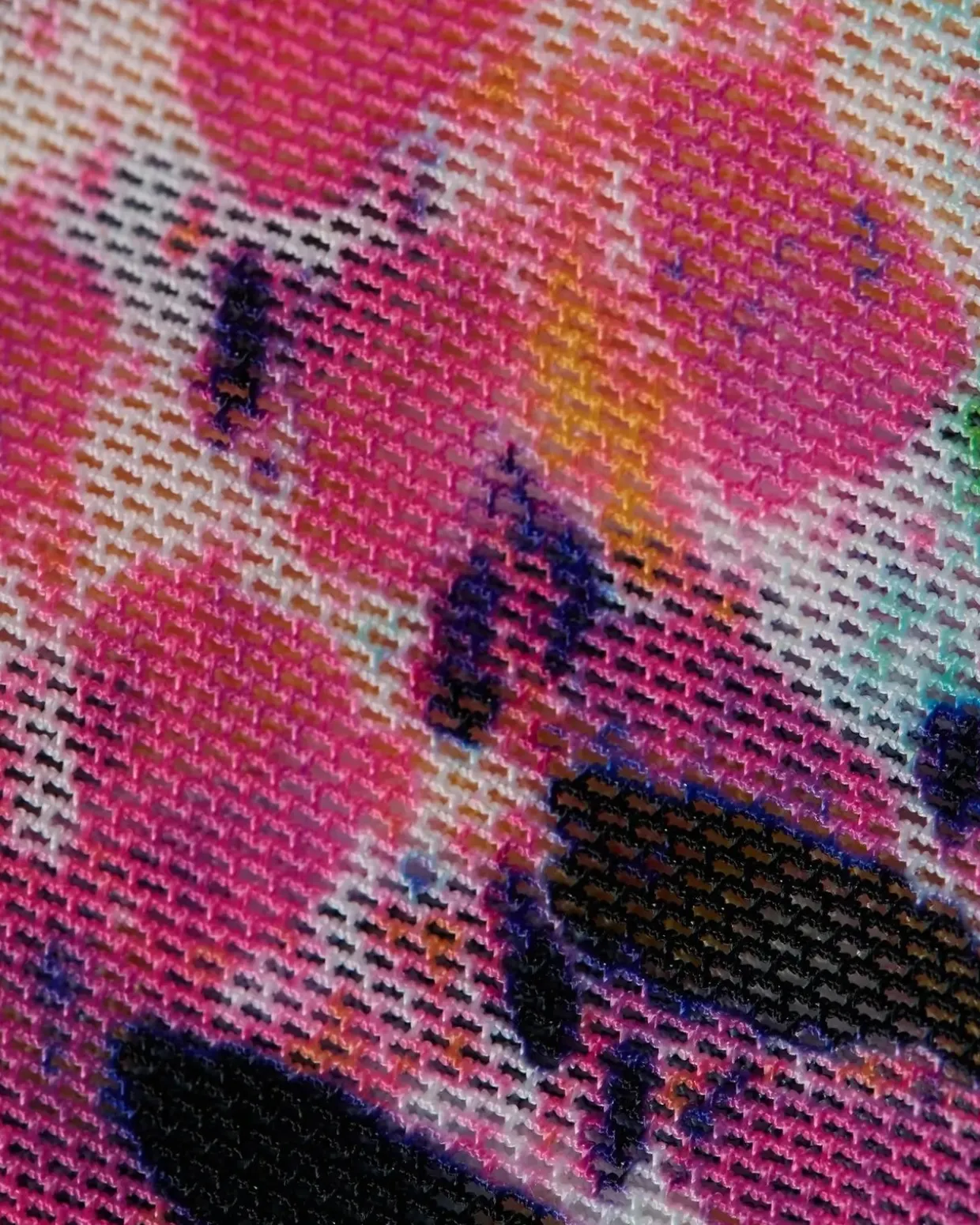 Mesh - Vibin Snake