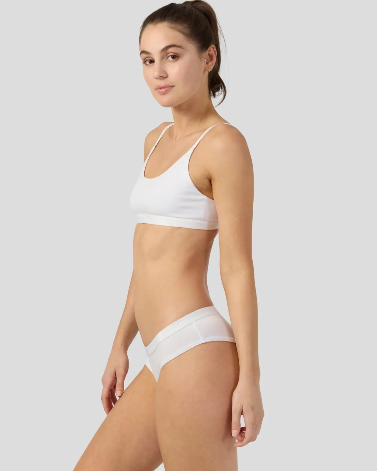Modal Solids - White